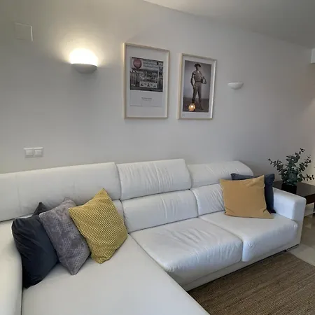 Apartment Parque Recoleta 2 *